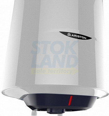 Водонагреватель накопительный Ariston BLU1 R ABS 30 V Slim фото 1