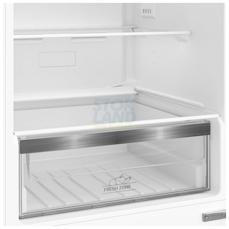 Встраиваемый двухкамерный холодильник Hotpoint HBT 18 фото 1