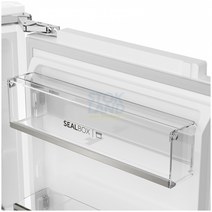 Встраиваемый двухкамерный холодильник Haier BCF5261WRU фото 4