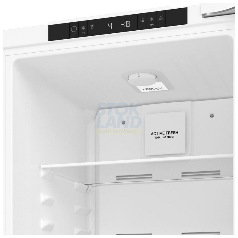 Встраиваемый двухкамерный холодильник Hotpoint HBT 18 фото 2