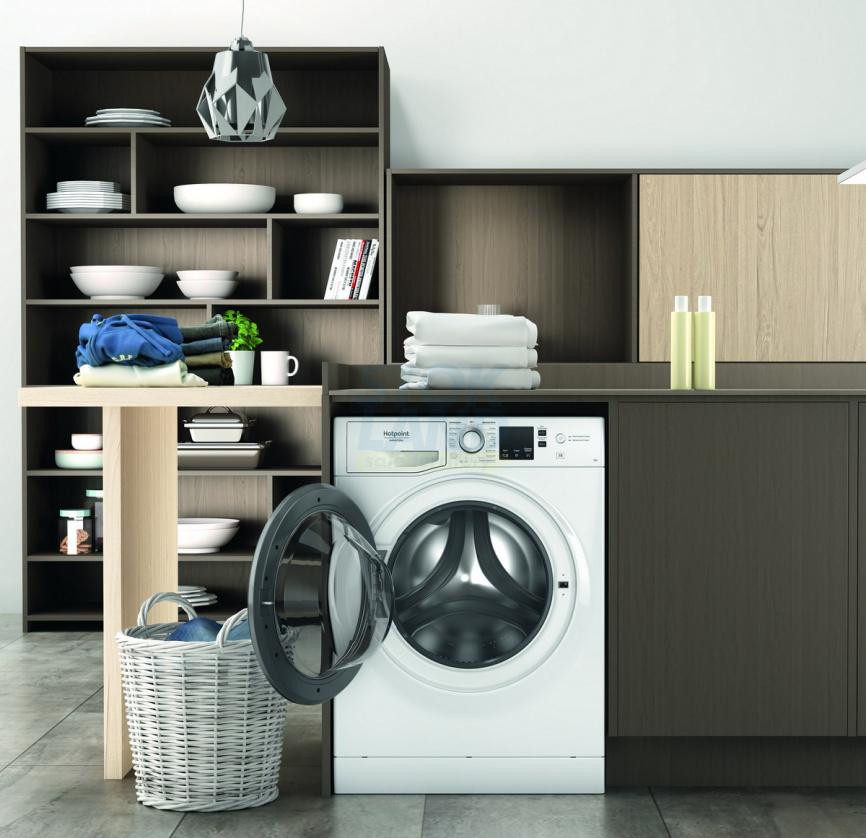 Супер узкая стиральная машина Hotpoint NUS 5015 S RU фото 3
